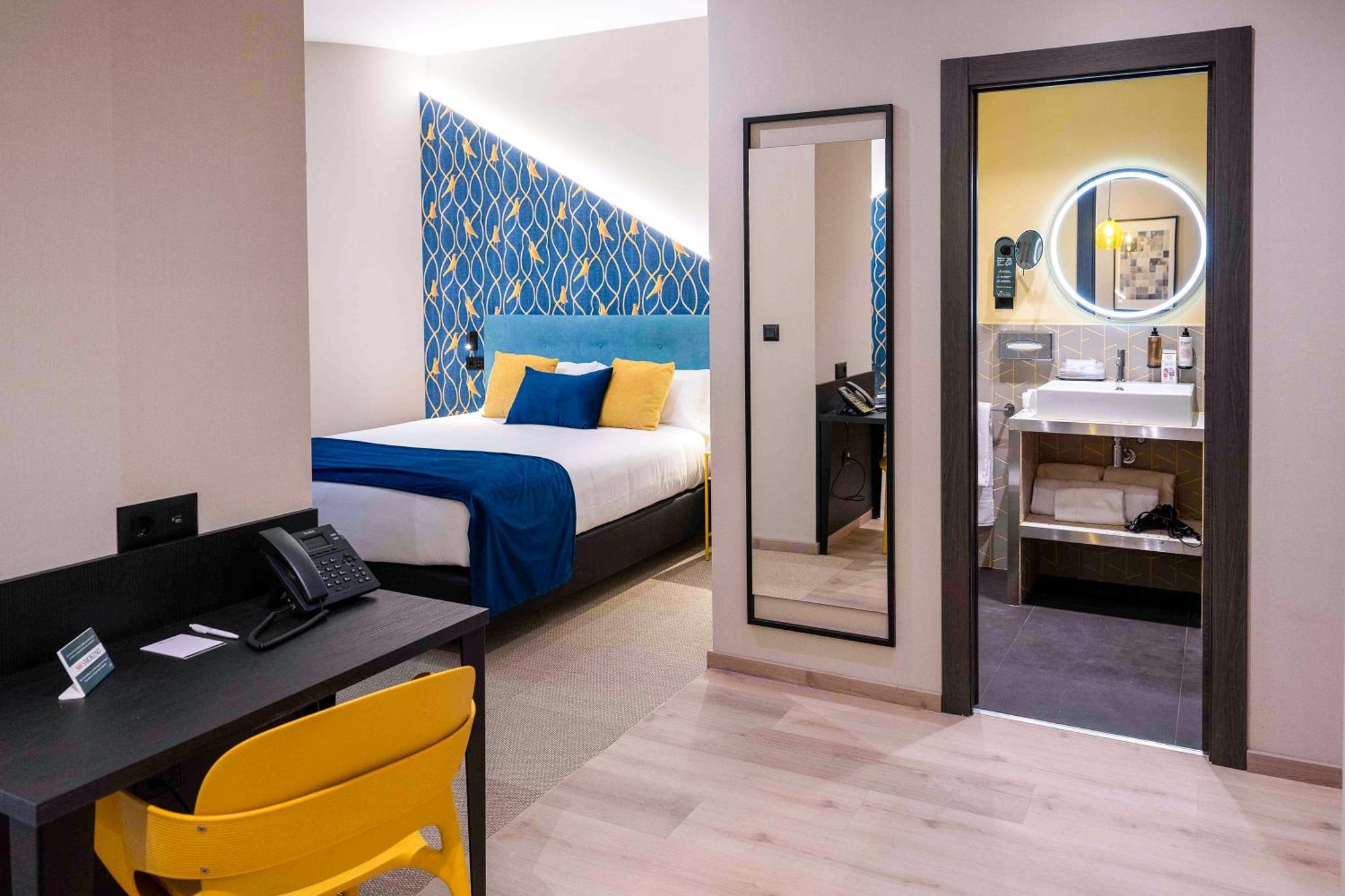 Hotel Pathos By Mimood Aparthotels