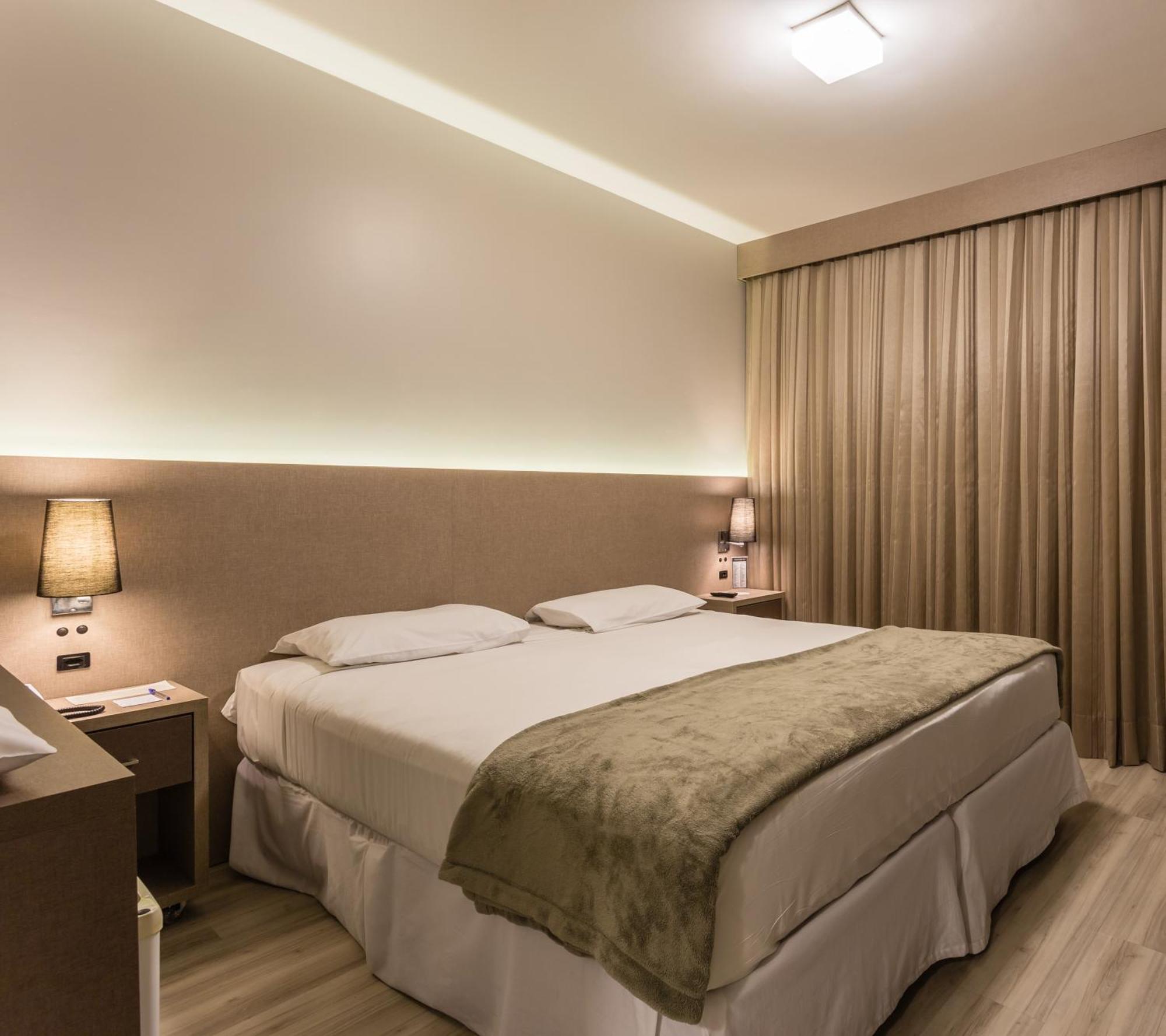 Hotel Farol Da Ilha