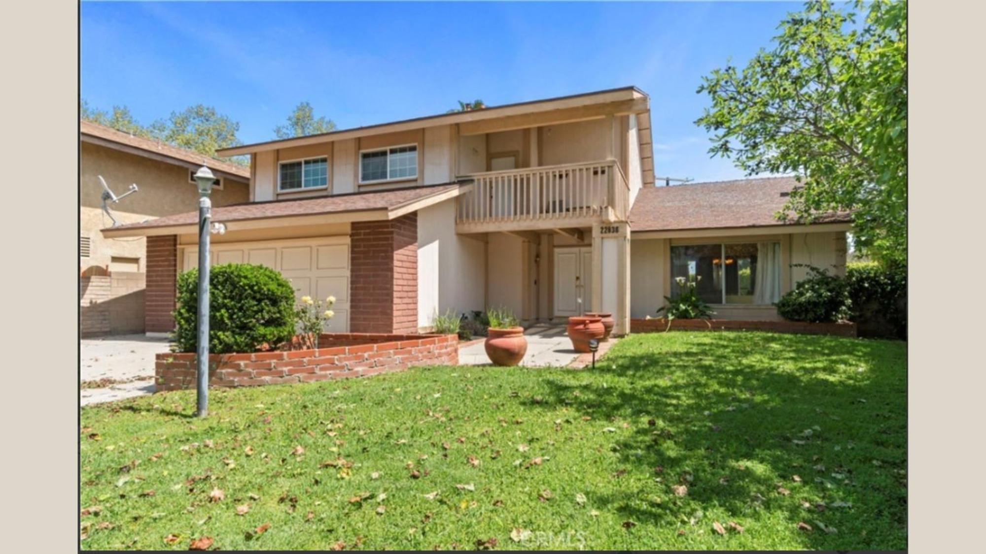 Valley Gem, Spacious 5 Bedroom 3 Bath, Sleeps 11 - Los Angeles