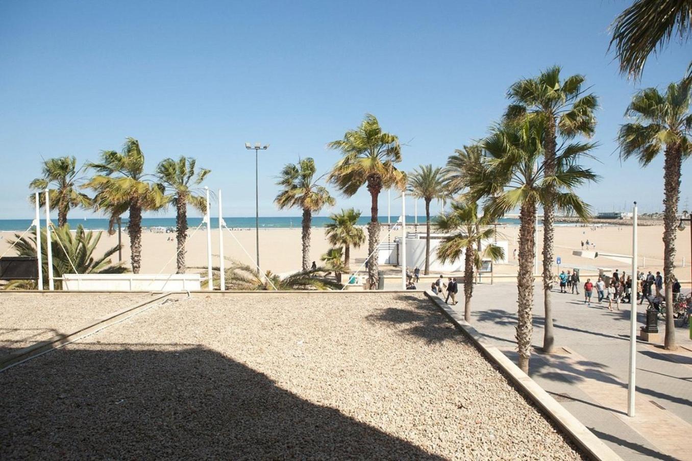 Malvarrosa Beach Rooms