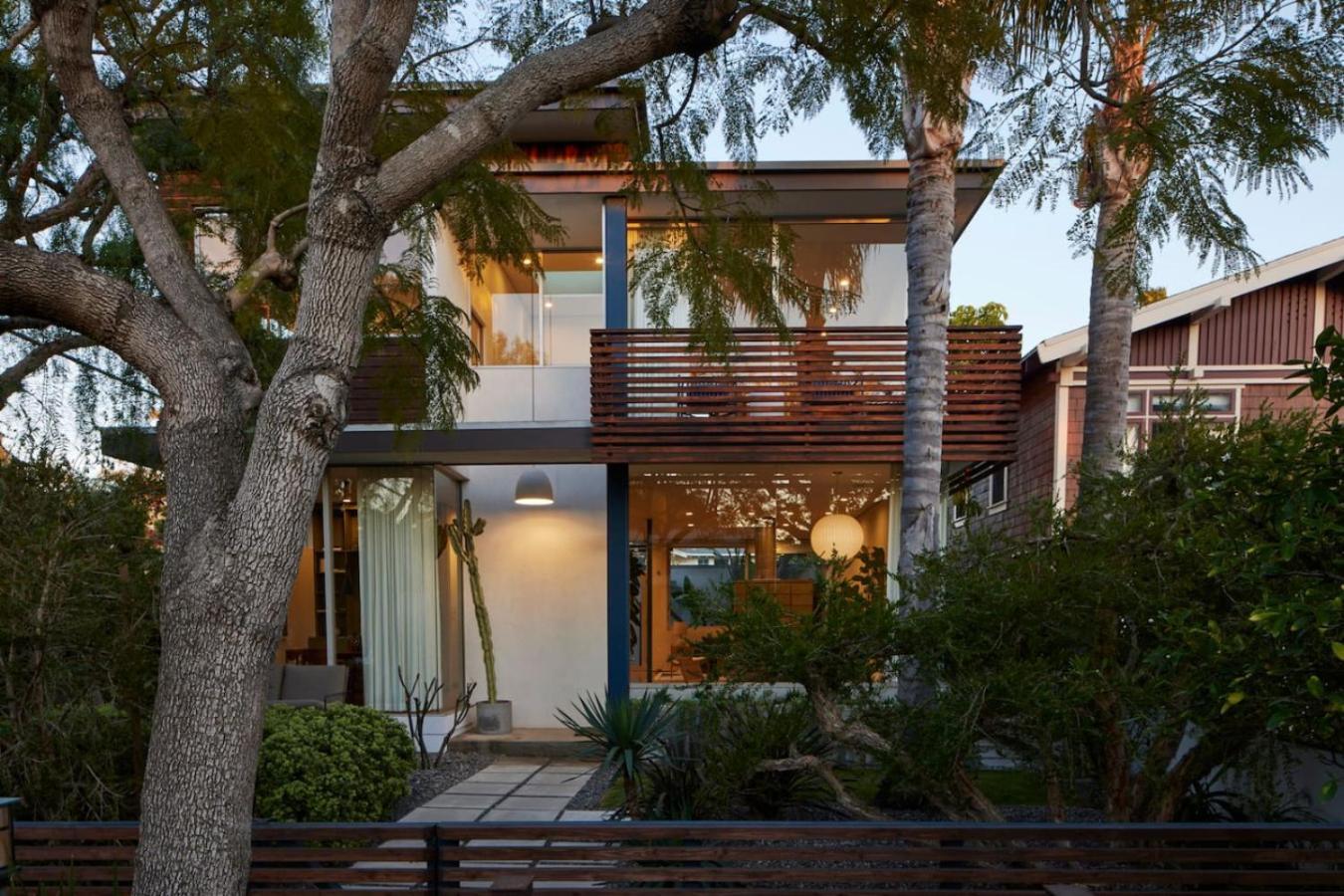 Architectural Walk Street Home Venice Elegance - Los Angeles