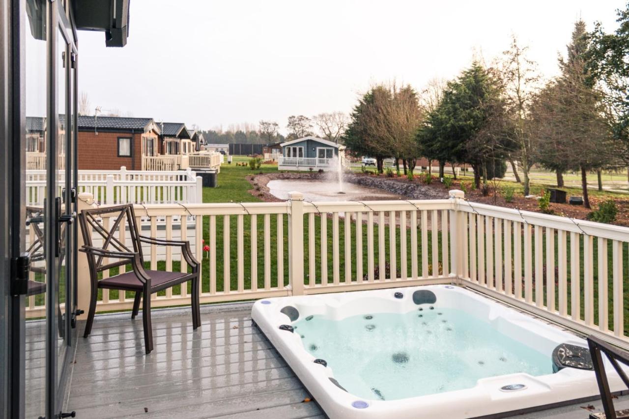 Jjs Lodge Lakewood - York