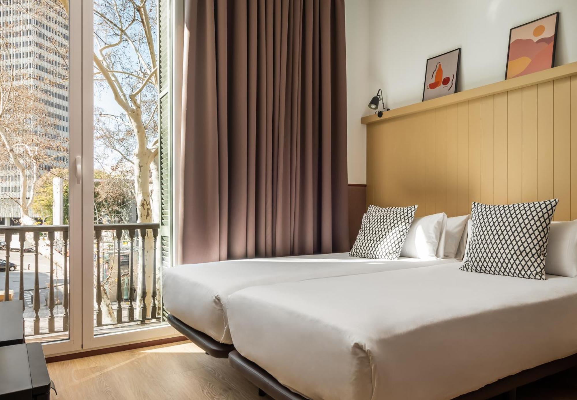 Bypillow Ramblas (Adults Only)