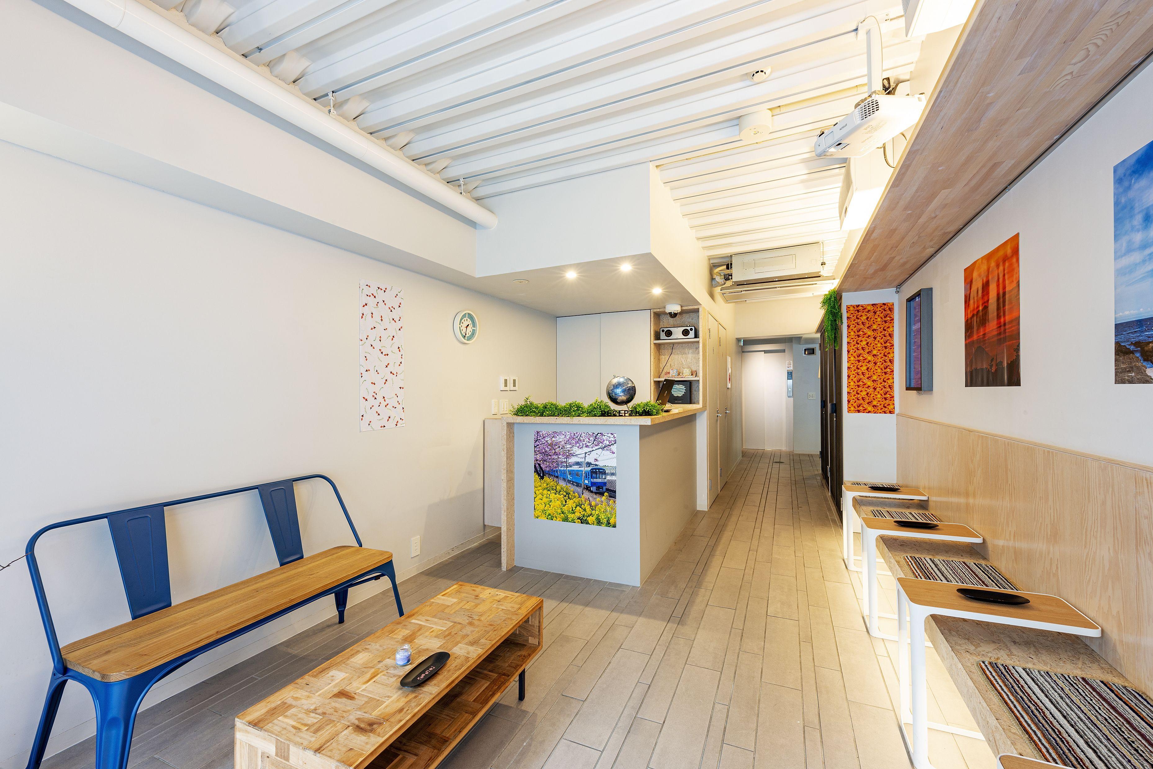 Plat Hostel Keikyu Asakusa Station - Tokyo