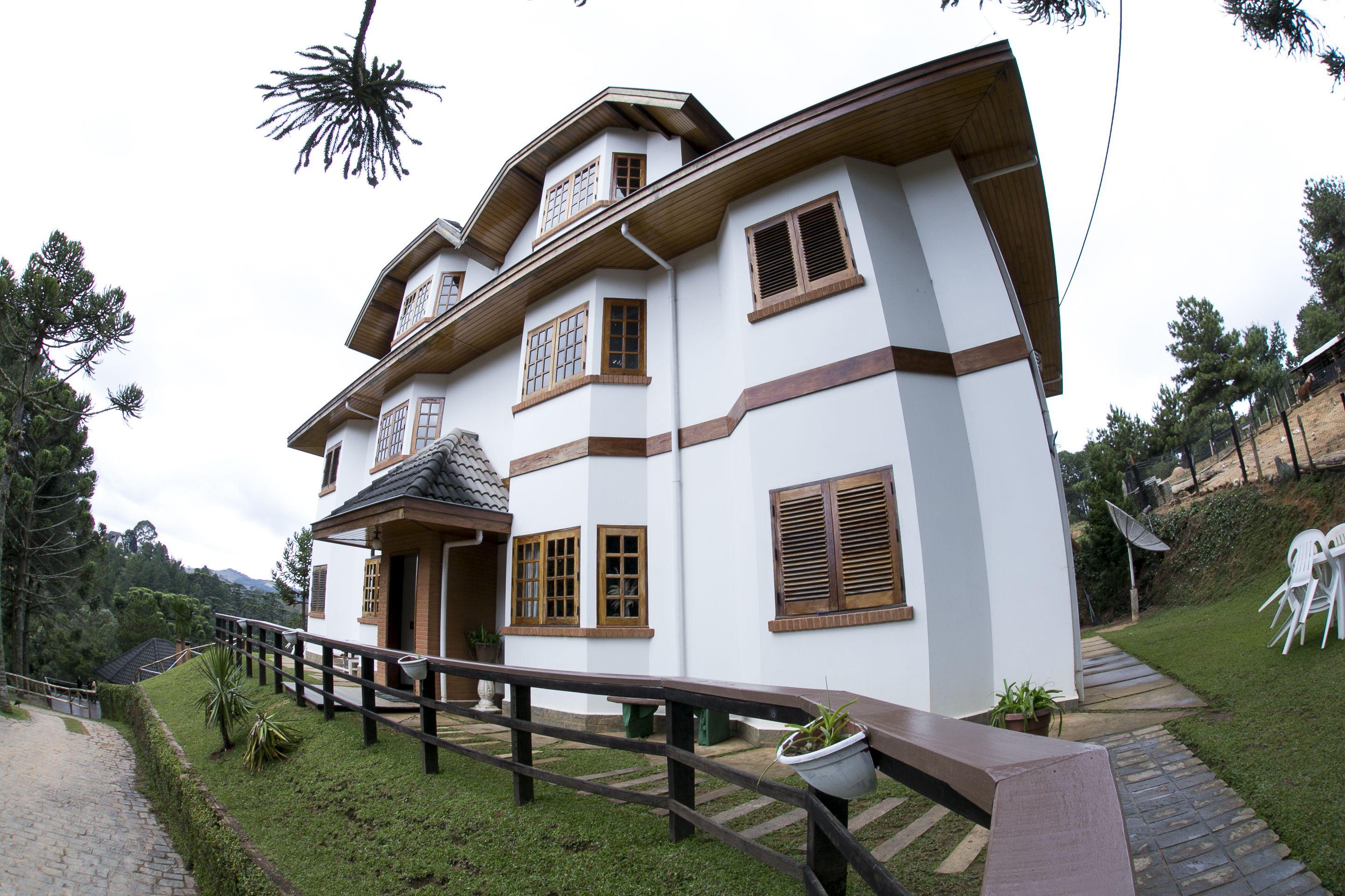 Pousada Canto Das Araucarias - Campos do Jordao
