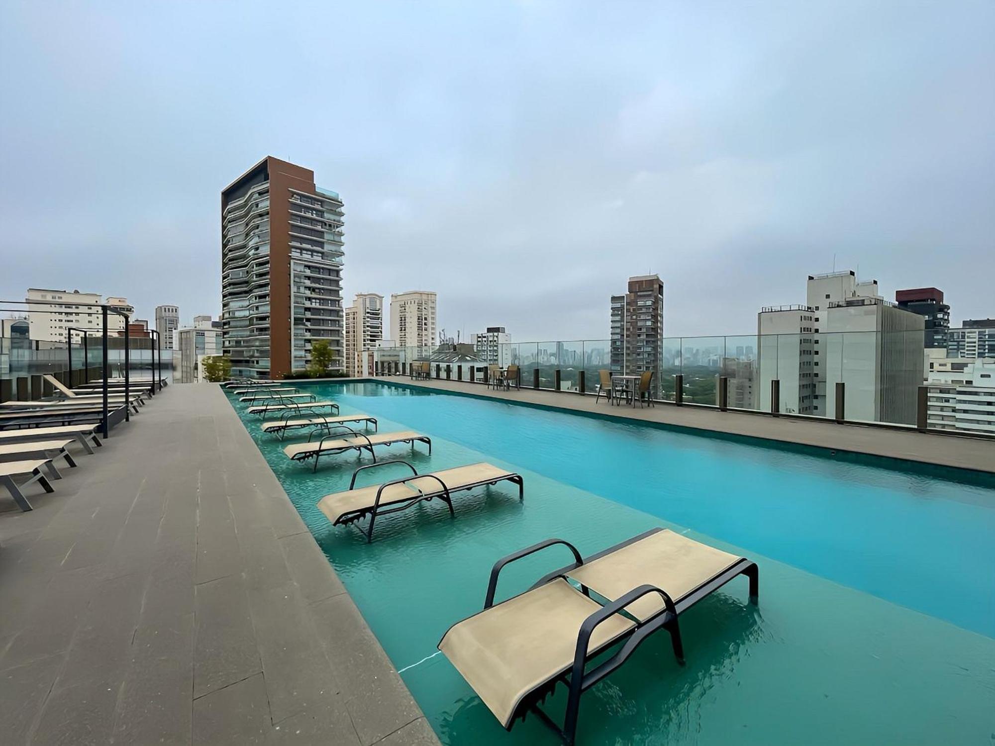 Vn Capote Valente: Conforto E Estilo Em Sao Paulo