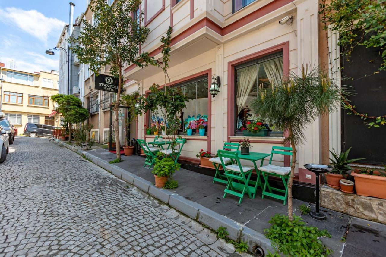 Stanpoli Hostel