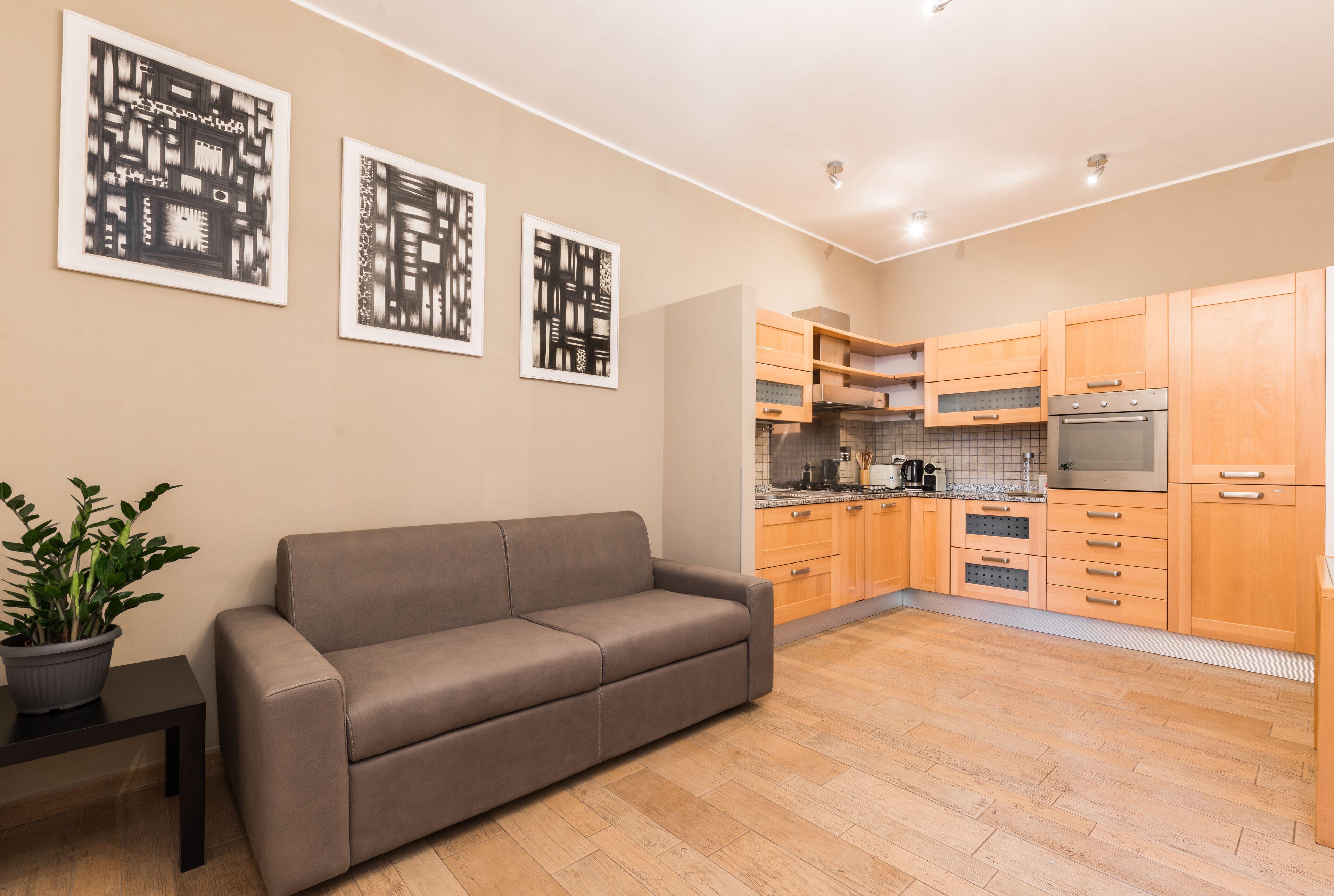 Trinitadeimonti Guest House