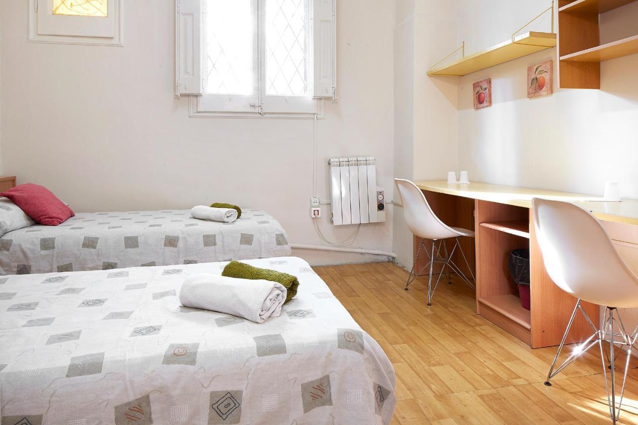 B&B Estudiantes Balmes - Barcelona
