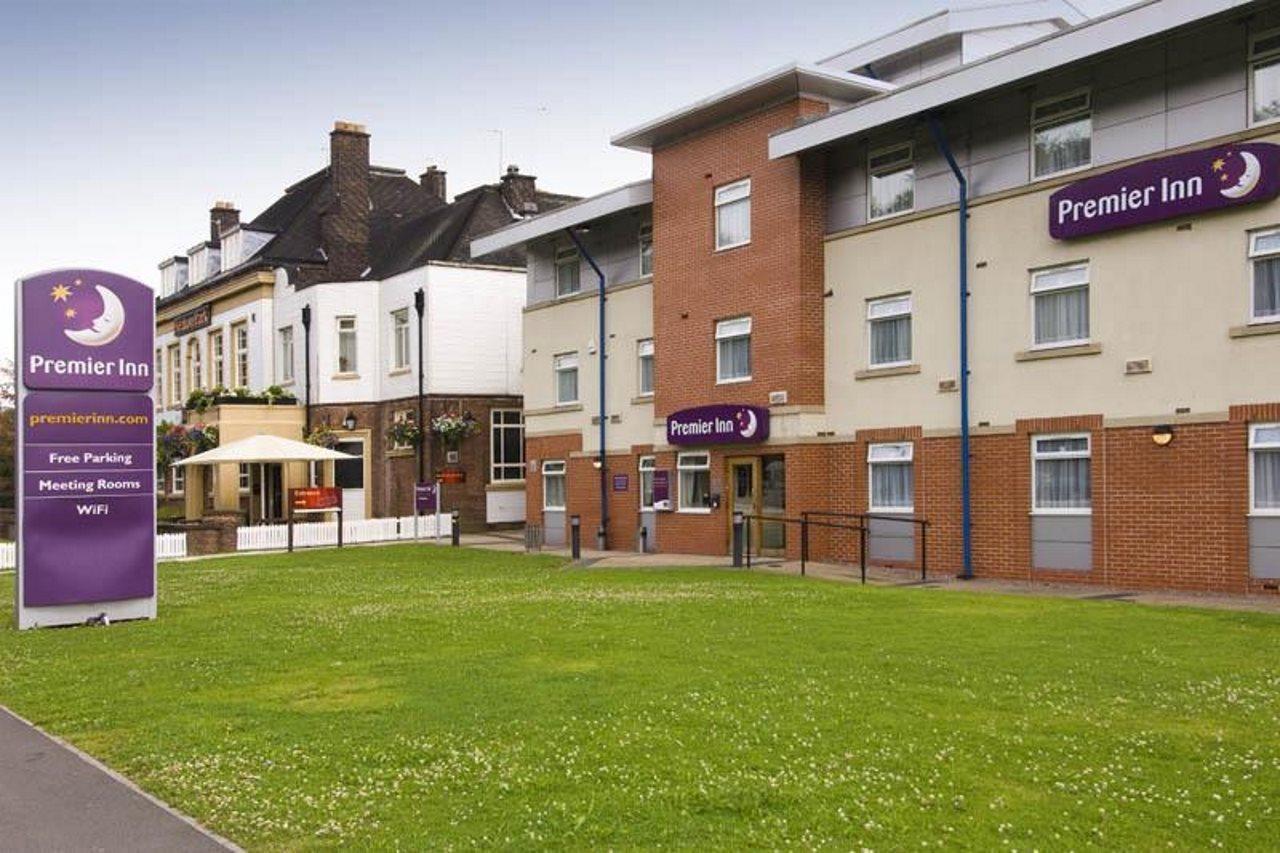 Premier Inn Manchester - Heaton Park