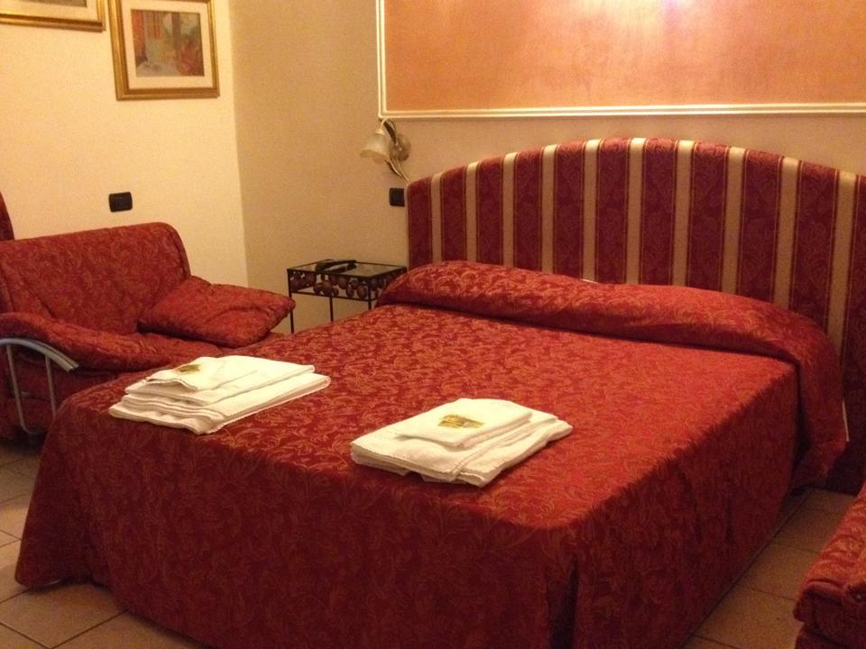 Hotel Sicilia