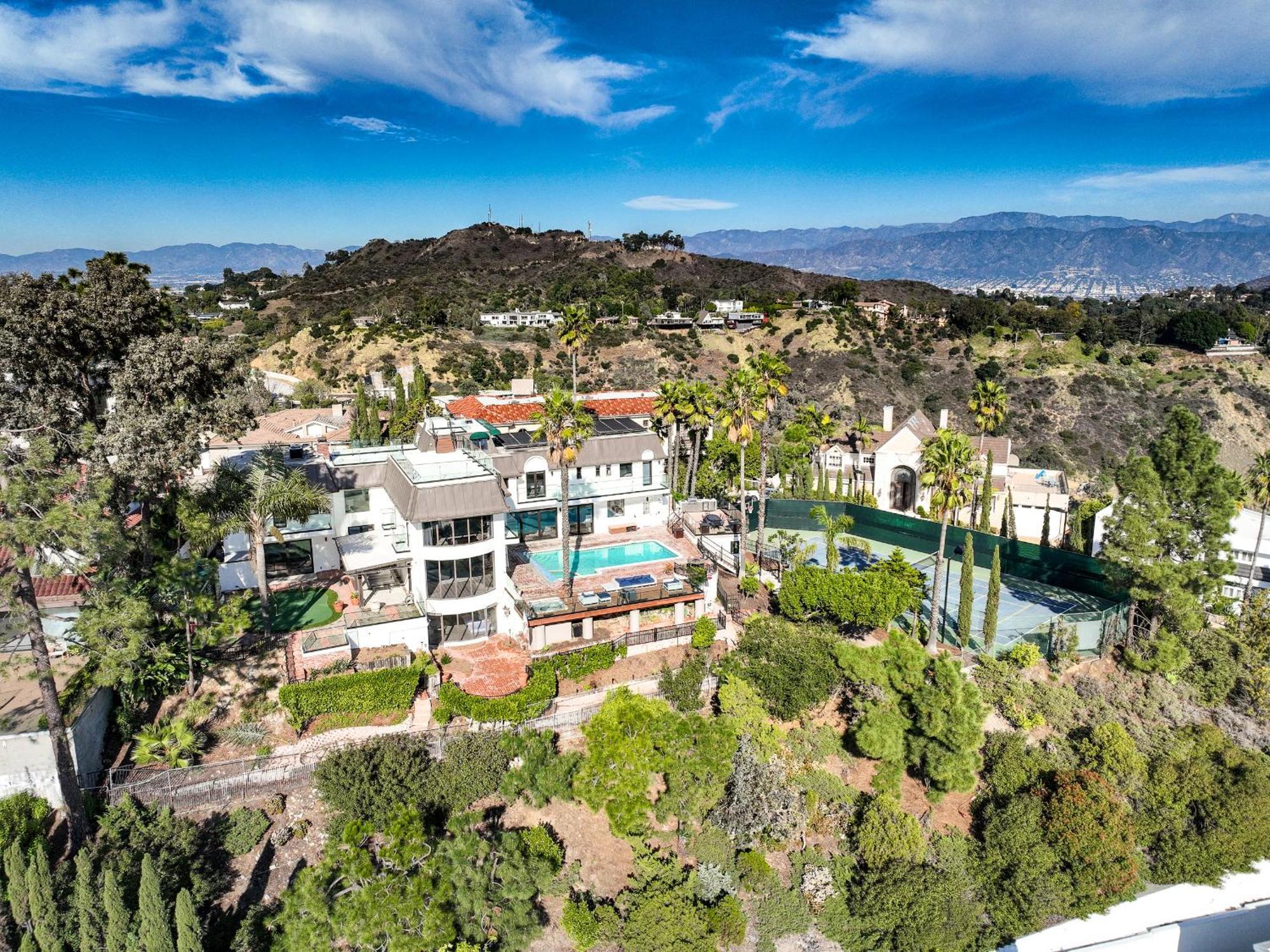 Le Chateau - Los Angeles