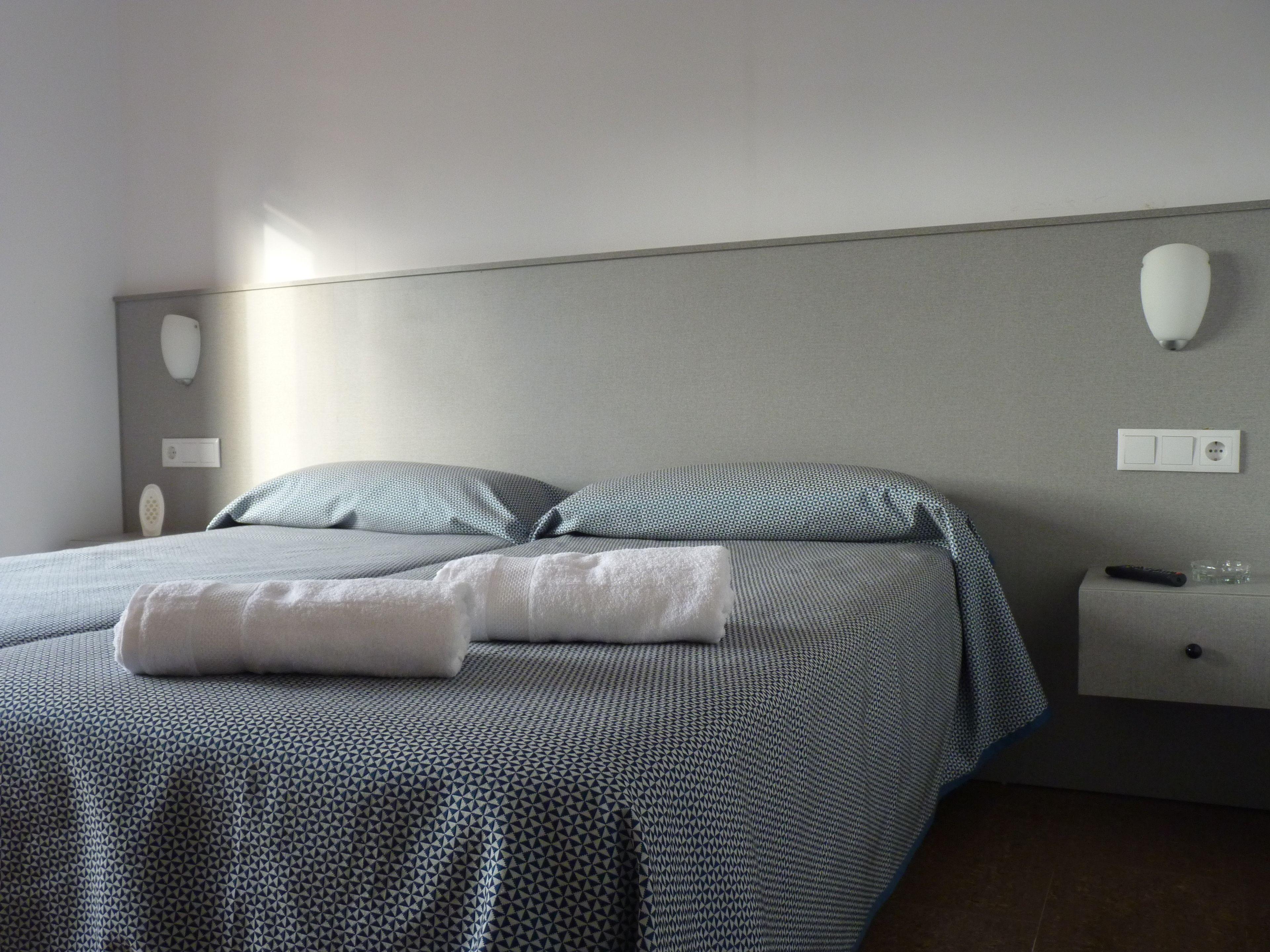 Hostal Drassanes