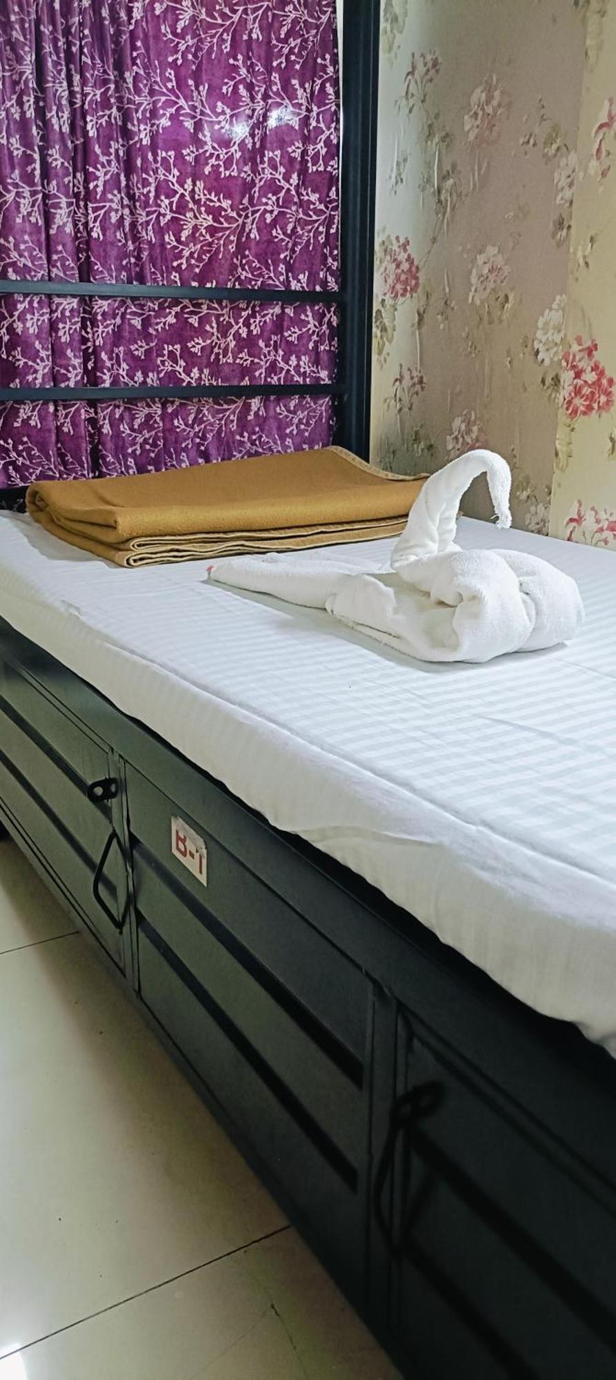 Mahira Dormitory - Mumbai