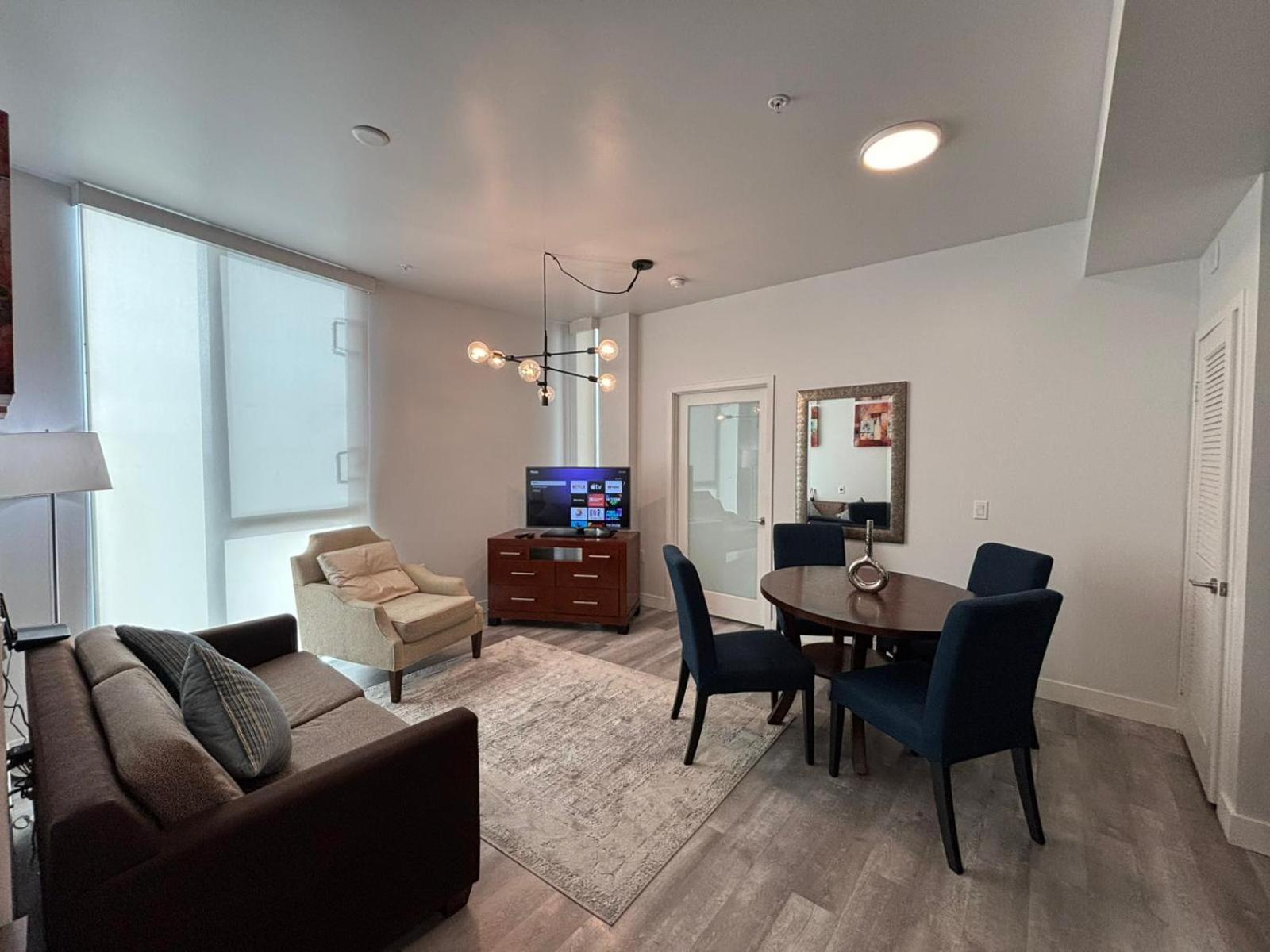 Hollywood Boutique Residences With Free Parking - Los Angeles