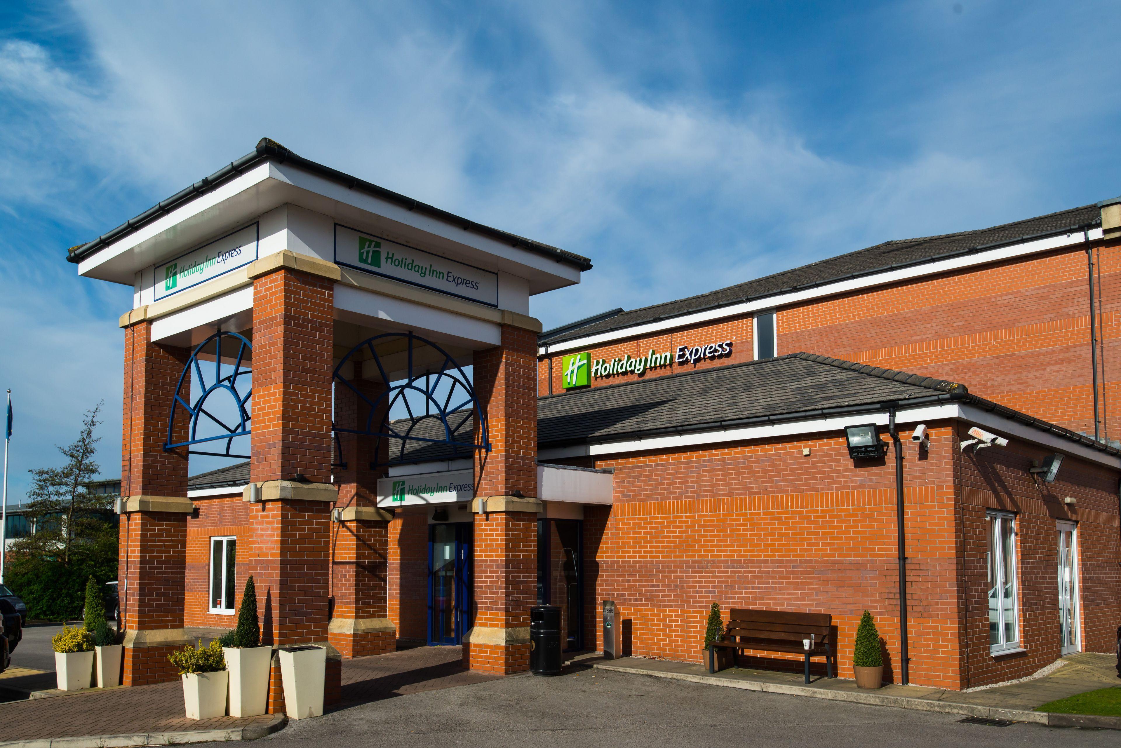 Holiday Inn Express Manchester East By Ihg