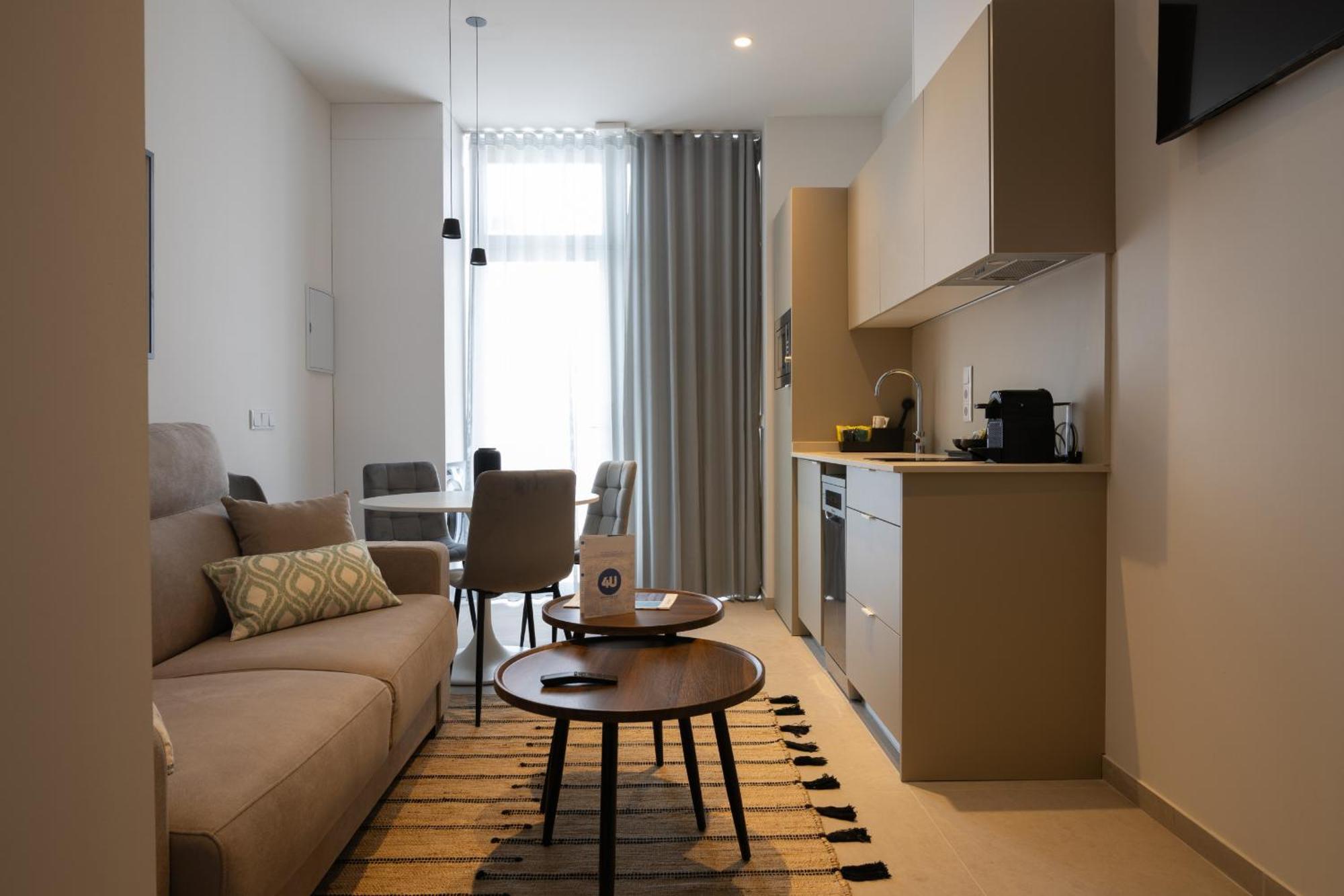 Dorm4You Arena Plaza - Valencia