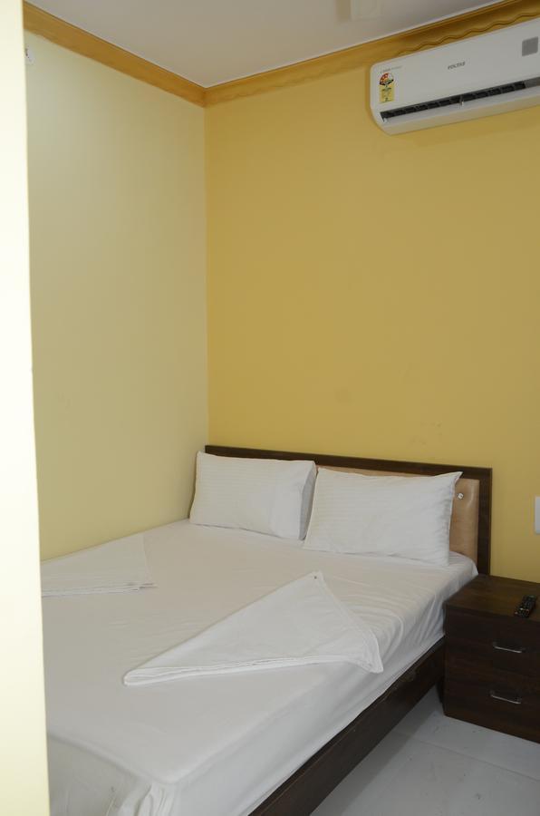 The United Hotel - Mumbai