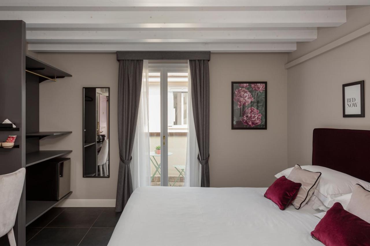 Santarella Guest House