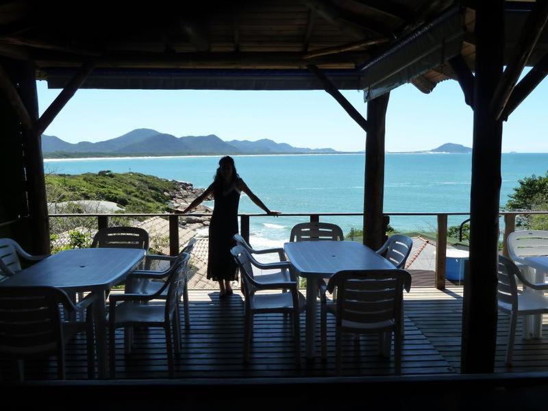 Barra Beach Club Hostel - Florianopolis