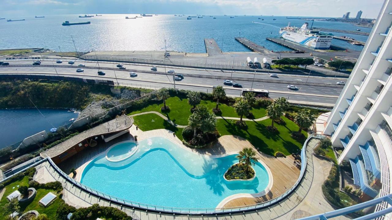 Lux 2 Room Suite Apartment With Seaview In Center - Istanbul