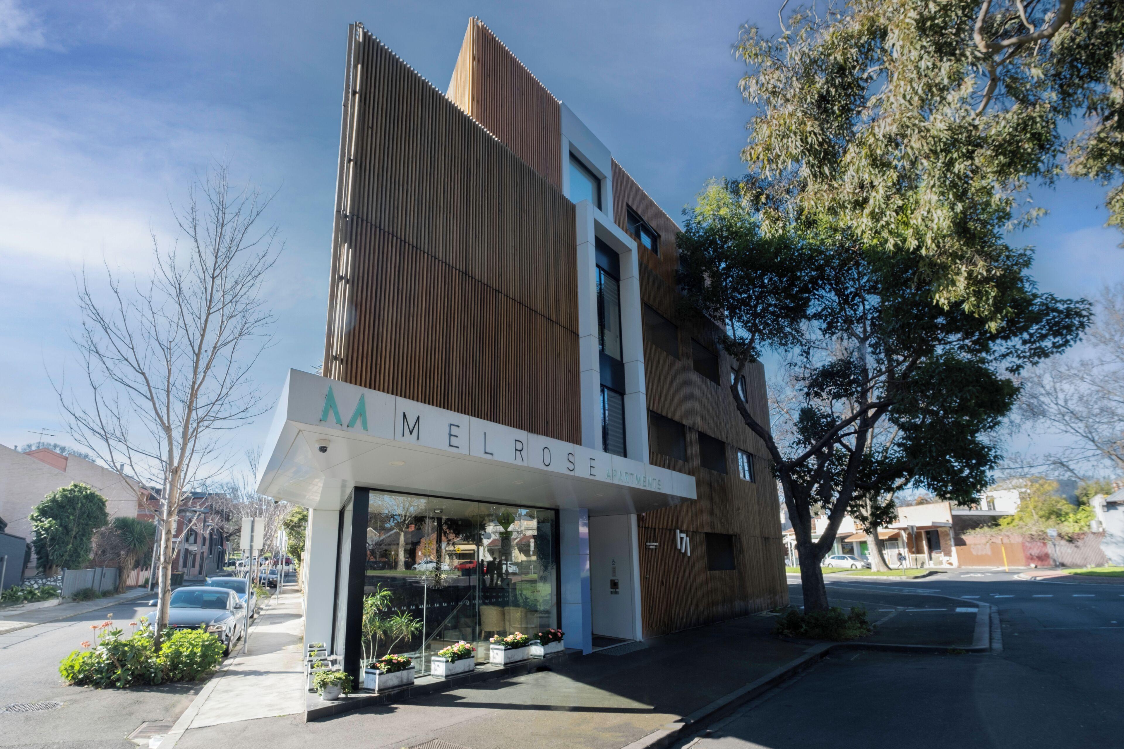 Melrose Apartments