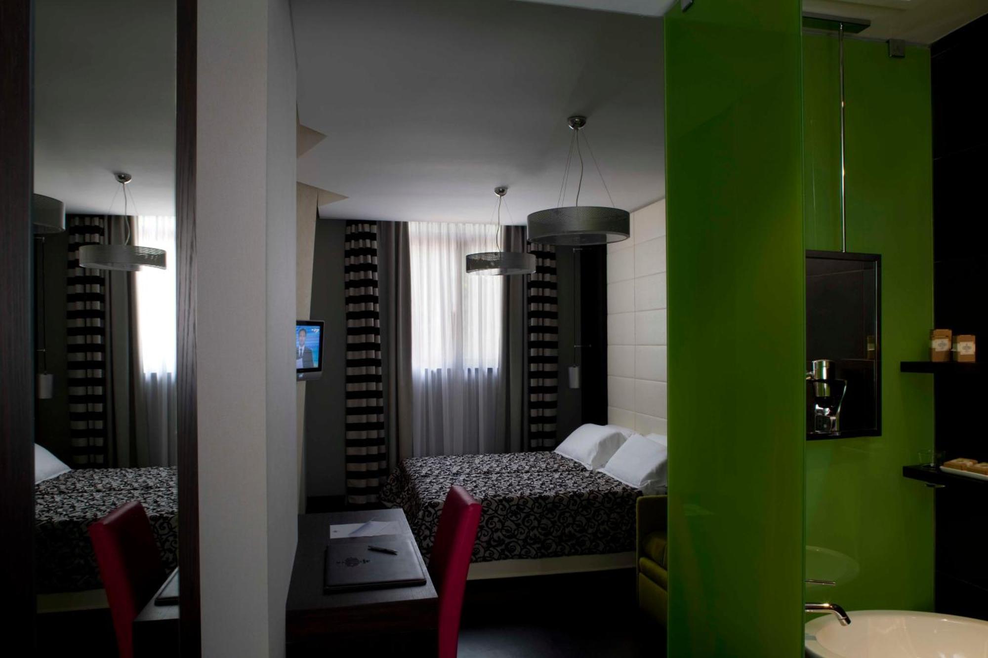 Best Western Cinemusic Hotel