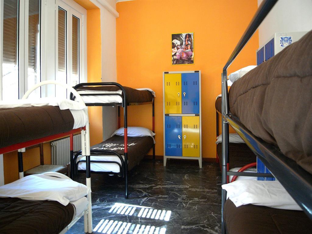 Hostel California - Milan