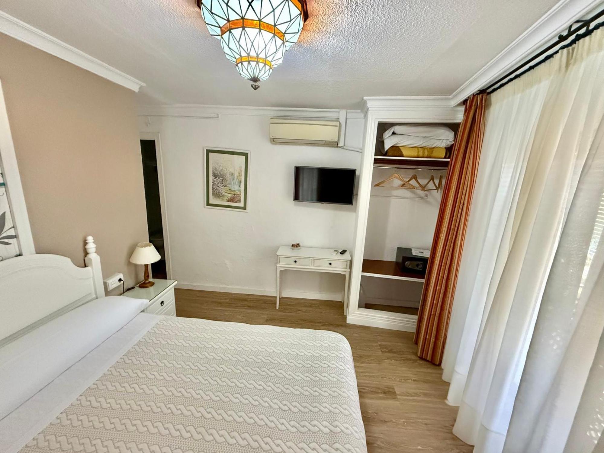 Pension Zurita