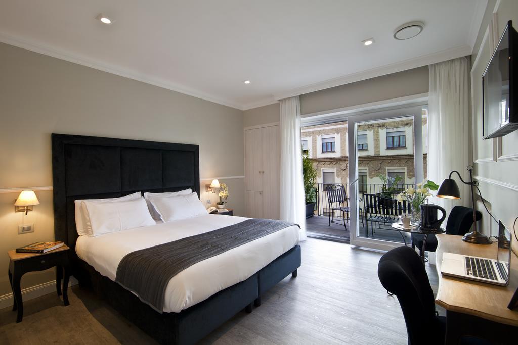 Seven Suites