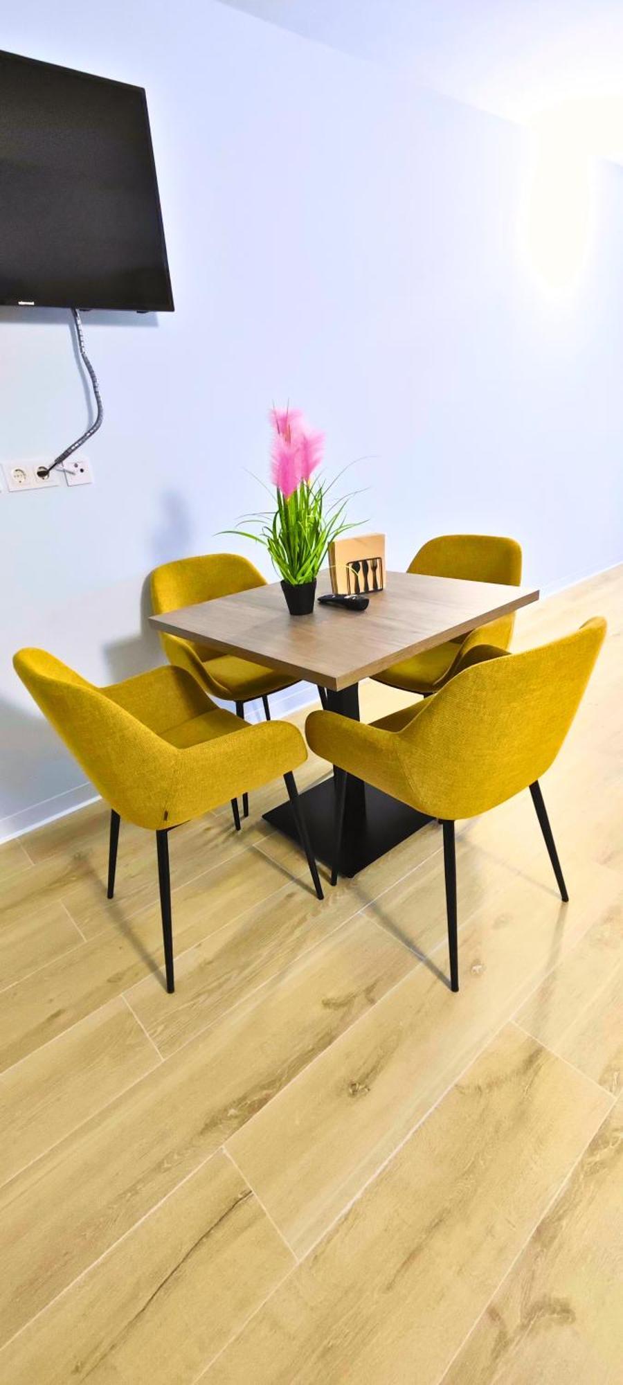 Ynfinity Aparthotel - Valencia
